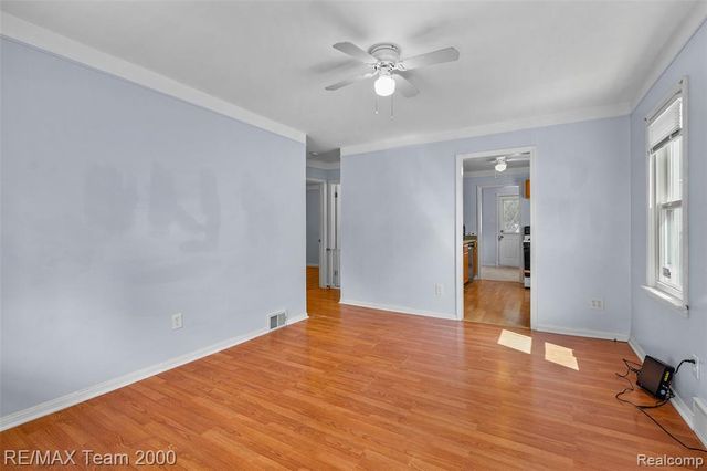 34080 Harroun Street, Wayne, MI 48184