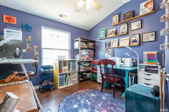 3707 E Barrington Dr Apt 305, Bloomington, IN 47408