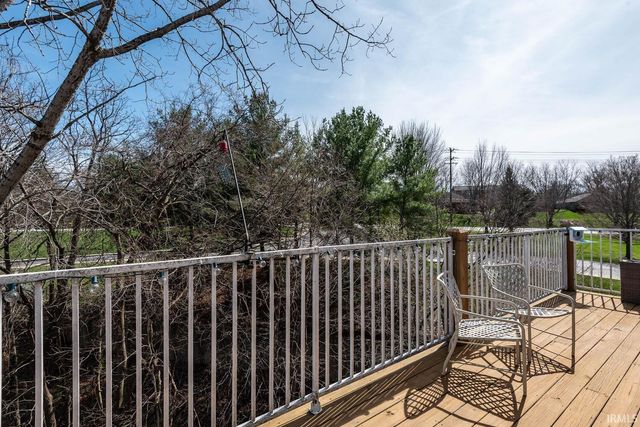 3707 E Barrington Dr Apt 305, Bloomington, IN 47408