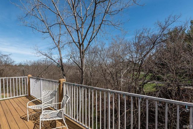 3707 E Barrington Dr Apt 305, Bloomington, IN 47408