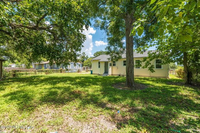 7060 MARVIN Avenue, Jacksonville, FL 32208