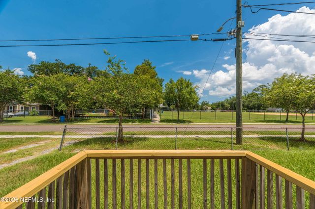 7060 MARVIN Avenue, Jacksonville, FL 32208