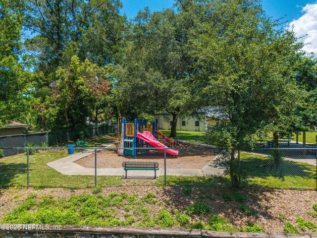 7060 MARVIN Avenue, Jacksonville, FL 32208