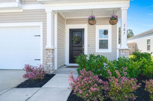 187 Lucky Day Drive, Summerville, SC 29486