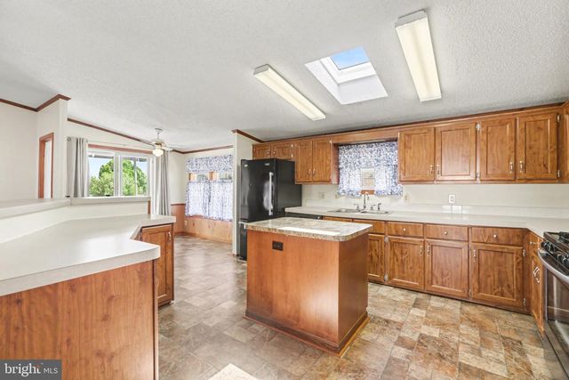 374 W CEDAR ST, Palmyra, PA 17078