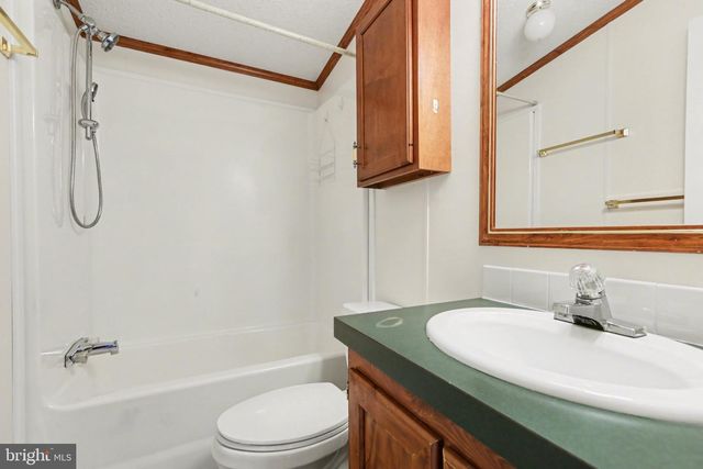 374 W CEDAR ST, Palmyra, PA 17078