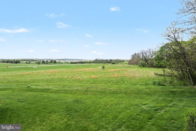 374 W CEDAR ST, Palmyra, PA 17078