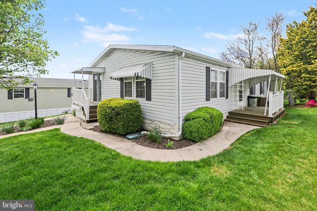 374 W CEDAR ST, Palmyra, PA 17078