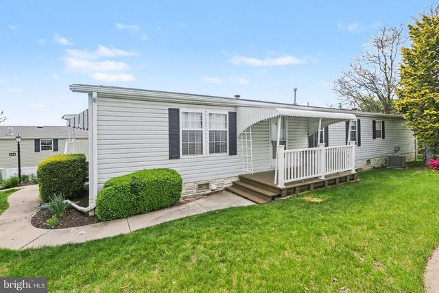 374 W CEDAR ST, Palmyra, PA 17078