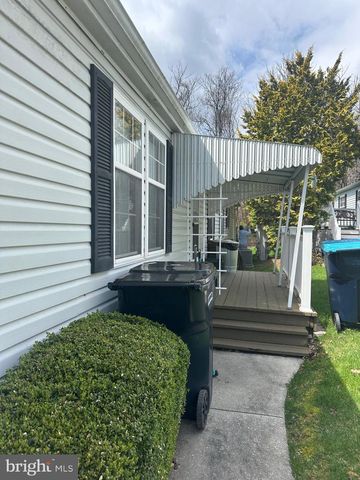 374 W CEDAR ST, Palmyra, PA 17078