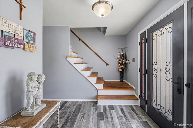 4459 Sunderland Place, Flint, MI 48507