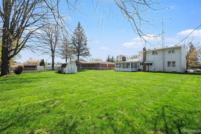 4459 Sunderland Place, Flint, MI 48507