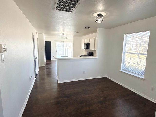 1639 Nichole Woods Drive, Houston, TX 77047