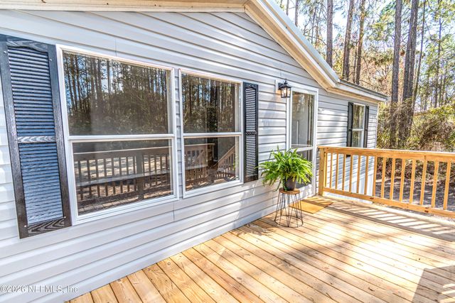 11017 N COUNTY ROAD 229 N, Sanderson, FL 32087