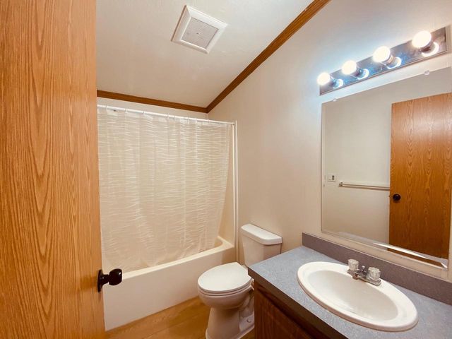 9505 TOWN HALL ROAD, Amherst Junction, WI 54407