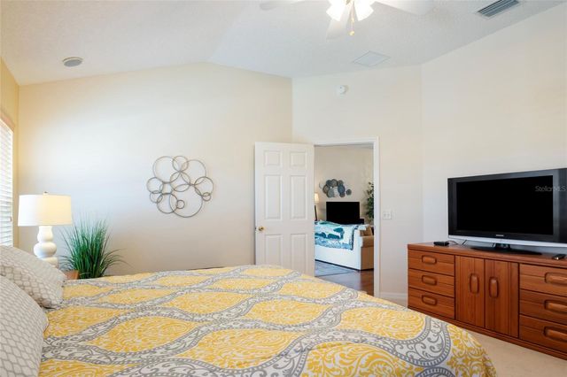 17070 SE 91ST LEE AVENUE, The Villages, FL 32162