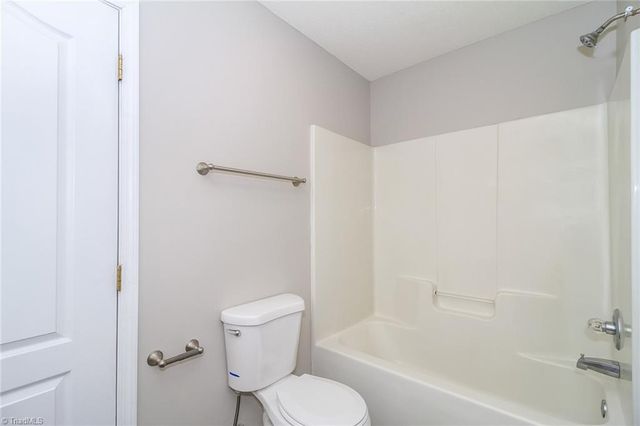 490 Mae Stone Drive, Kernersville, NC 27284