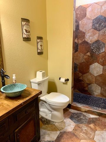 9700 Lark Lane, Fort Worth, TX 76179