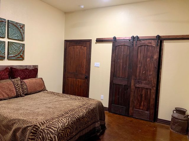 9700 Lark Lane, Fort Worth, TX 76179