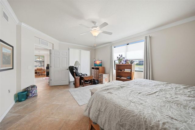 20071 RAGAZZA CIRCLE 101, Venice, FL 34293