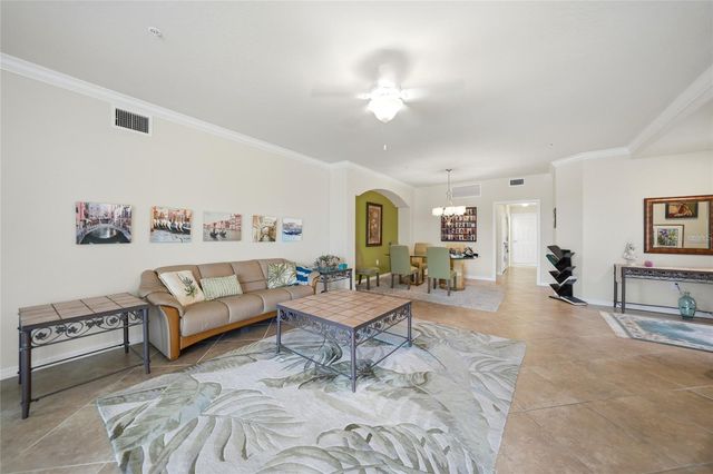 20071 RAGAZZA CIRCLE 101, Venice, FL 34293