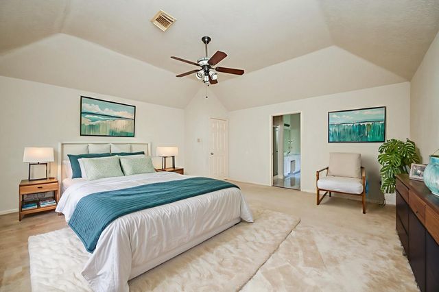 9731 New Kent Drive, Sugar Land, TX 77498