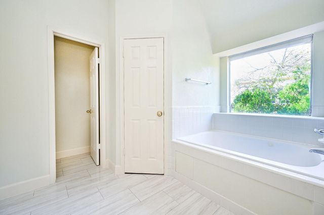 9731 New Kent Drive, Sugar Land, TX 77498