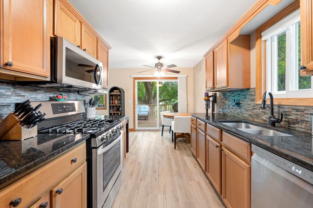 7476 Jeffery Lane S, Cottage Grove, MN 55016