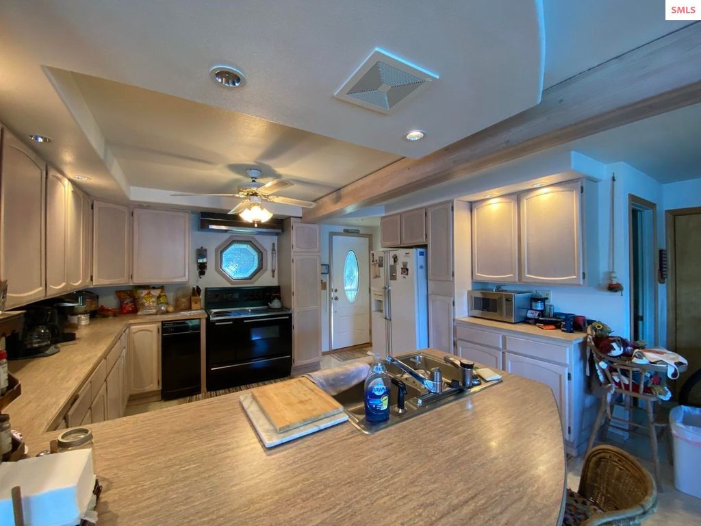 250 E Bottle Bay Rd, Sagle, ID 83860 photo 18