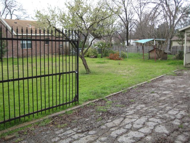 3140 View Street, Fort Worth, TX 76103