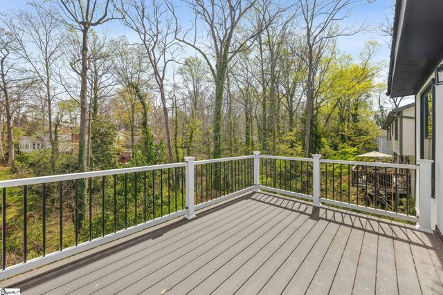 22 E. Indian Trail, Taylors, SC 29687