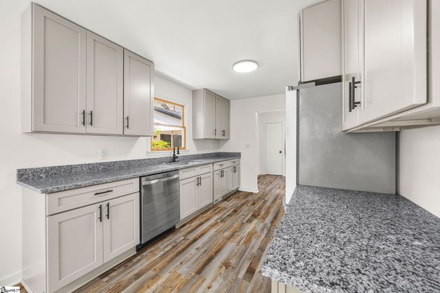 22 E. Indian Trail, Taylors, SC 29687