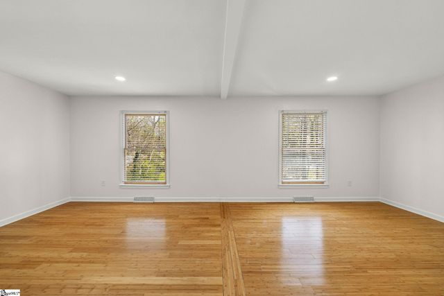 22 E. Indian Trail, Taylors, SC 29687