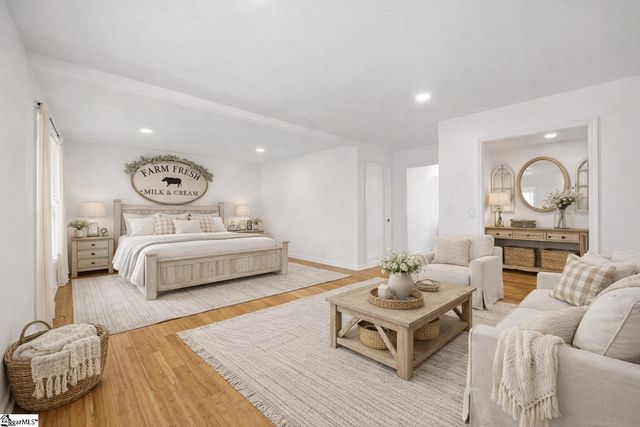 22 E. Indian Trail, Taylors, SC 29687