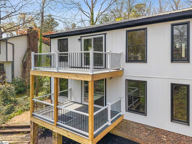 22 E. Indian Trail, Taylors, SC 29687