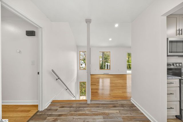 22 E. Indian Trail, Taylors, SC 29687