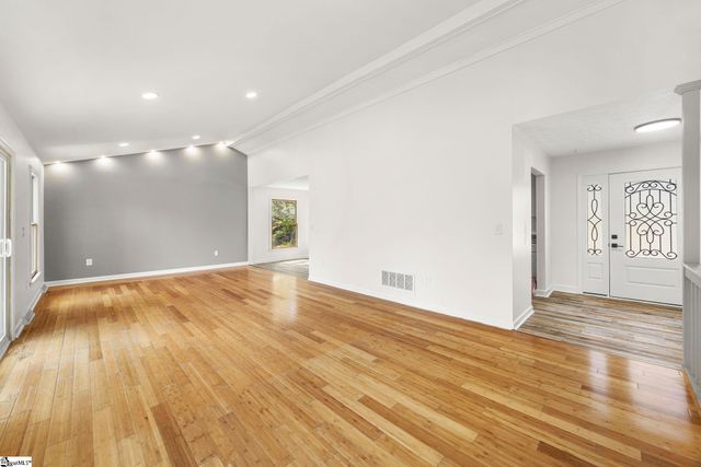 22 E. Indian Trail, Taylors, SC 29687