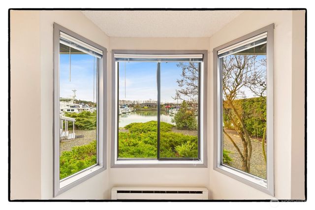 858 Kalispell Drive, La Conner, WA 98257