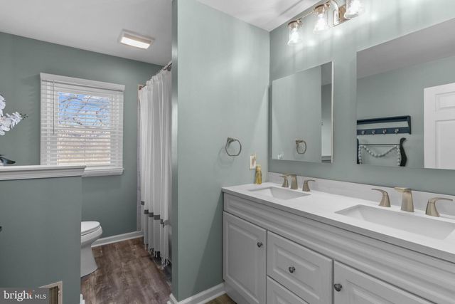 949 BLACKBIRD LANDING RD, Townsend, DE 19734