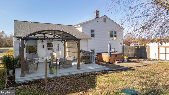 949 BLACKBIRD LANDING RD, Townsend, DE 19734