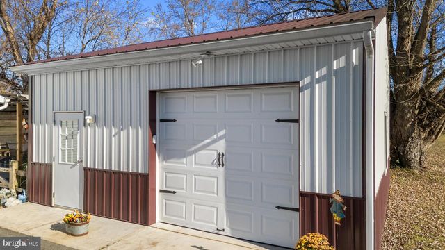 949 BLACKBIRD LANDING RD, Townsend, DE 19734