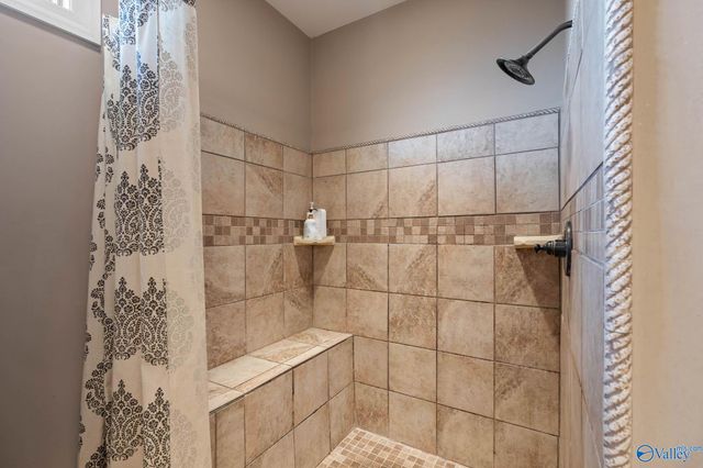 15828 Landview Lane, Athens, AL 35613