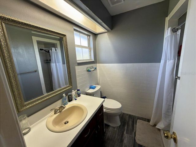 240 SANTA ROSA DRIVE, Winter Haven, FL 33884