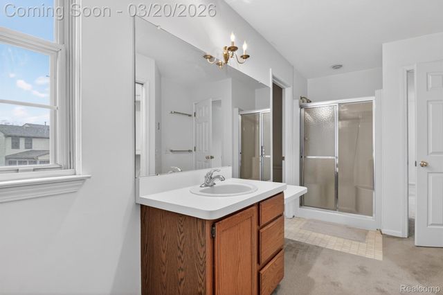 38733 Covington Drive, Wayne, MI 48184