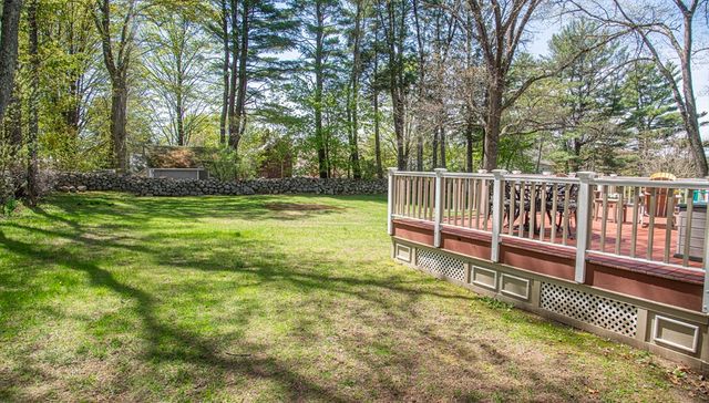 15 Evergreen Road, Northampton, MA 01053