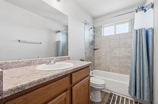528 Twisted Oaks LN, Buda, TX 78610