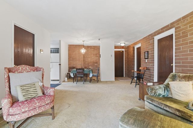 115 W Squantum St 513, Quincy, MA 02171