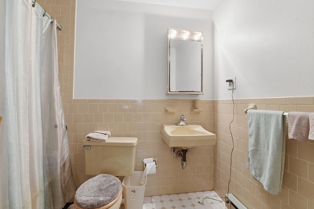 115 W Squantum St 513, Quincy, MA 02171