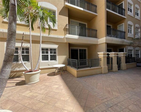 1064 N TAMIAMI TRAIL 1122, Sarasota, FL 34236