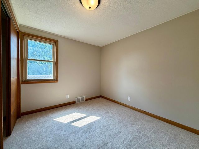 5701 Humboldt Avenue N, Brooklyn Center, MN 55430
